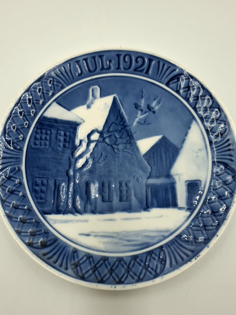 Royal Copenhagen Juleplatte 1921